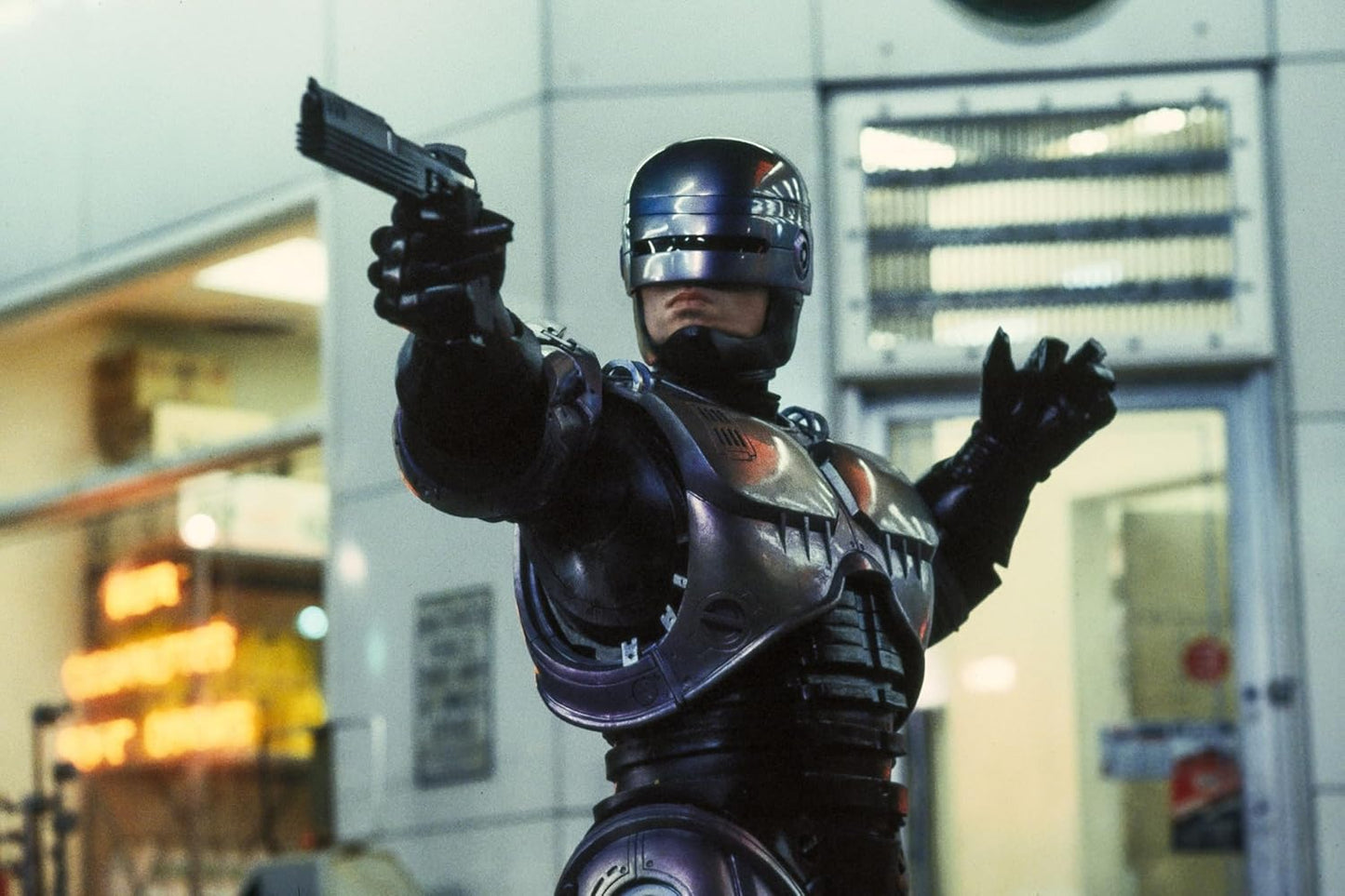 RoboCop (Director's Cut) - 2-Disc Limited SteelBook (UHD-Blu-ray + Bonus-Blu-ray)