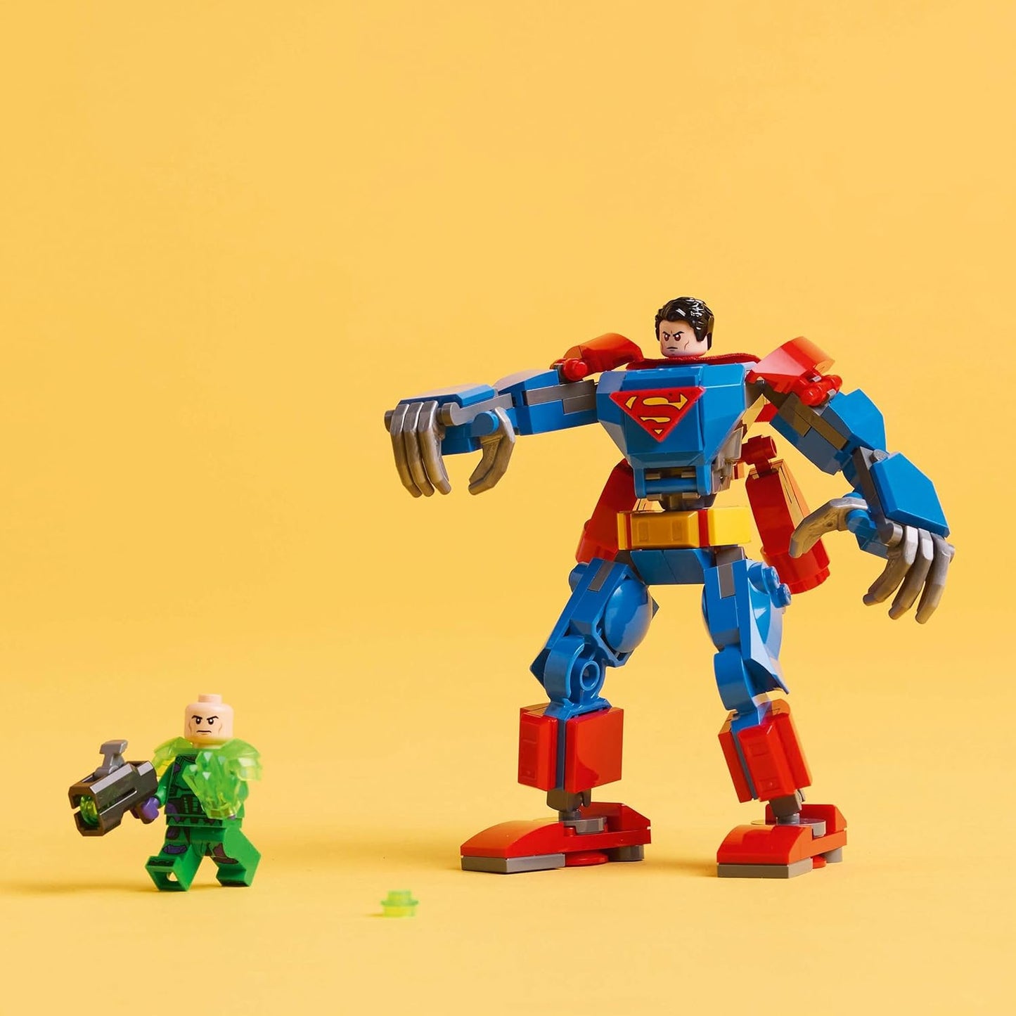 Lego: 76302 - Super Heroes Dc - Mech Di Superman Contro Lex Luthor