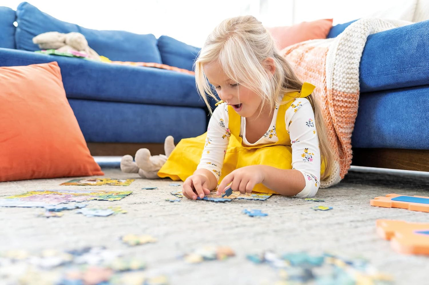Ravensburger Airport Central - 150 Piece Jigsaw Puzzle for Kids Age 7 Years Up - Aeroplanes & Aviation