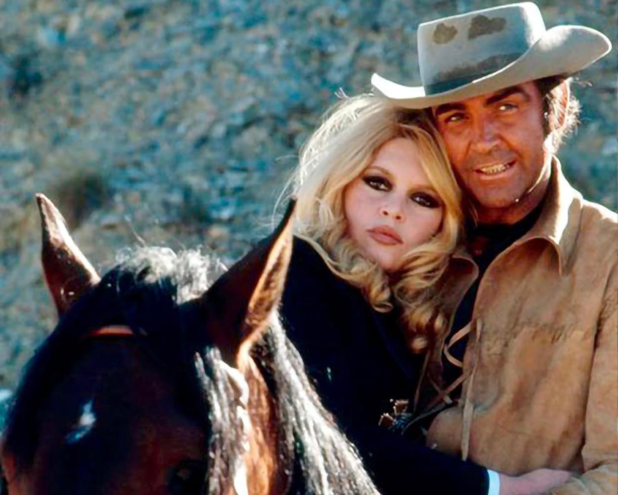 Western Filmklassiker-Box - Trapper, Cowboys und Banditen / Sieben spannende Filmklassiker mit Starbesetzung