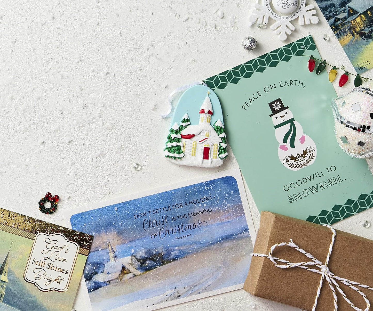 DaySpring - Tony Evans - Cristo es el significado - Tarjetas inspiradoras de Navidad - 18 tarjetas y sobres en caja, CSB (J6352