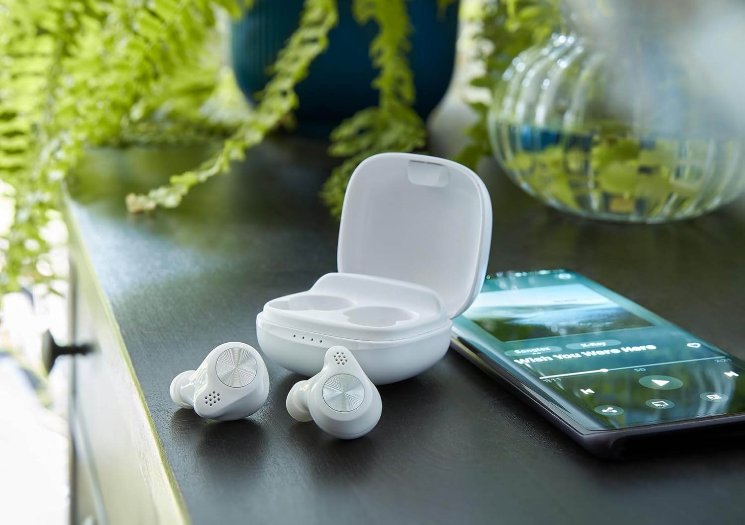 T200 Wireless Earphone White