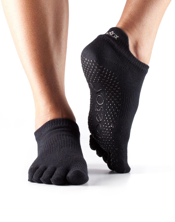 Toesox Low Rise Full Toe Socks Small 3.5-5.5 Black Small 3.5-5.5 Black