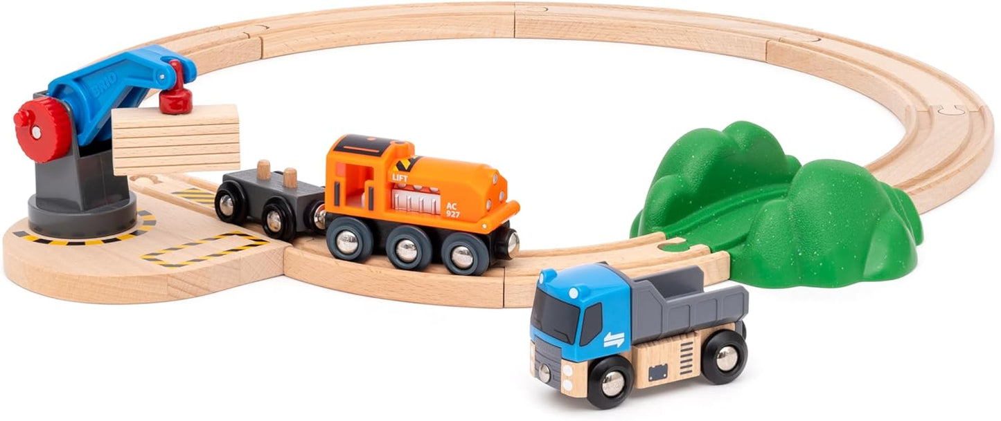 BRIO World – 36028 Starterset Güterzug mit Kran A | Zugset für Kinder ab 3 Jahren