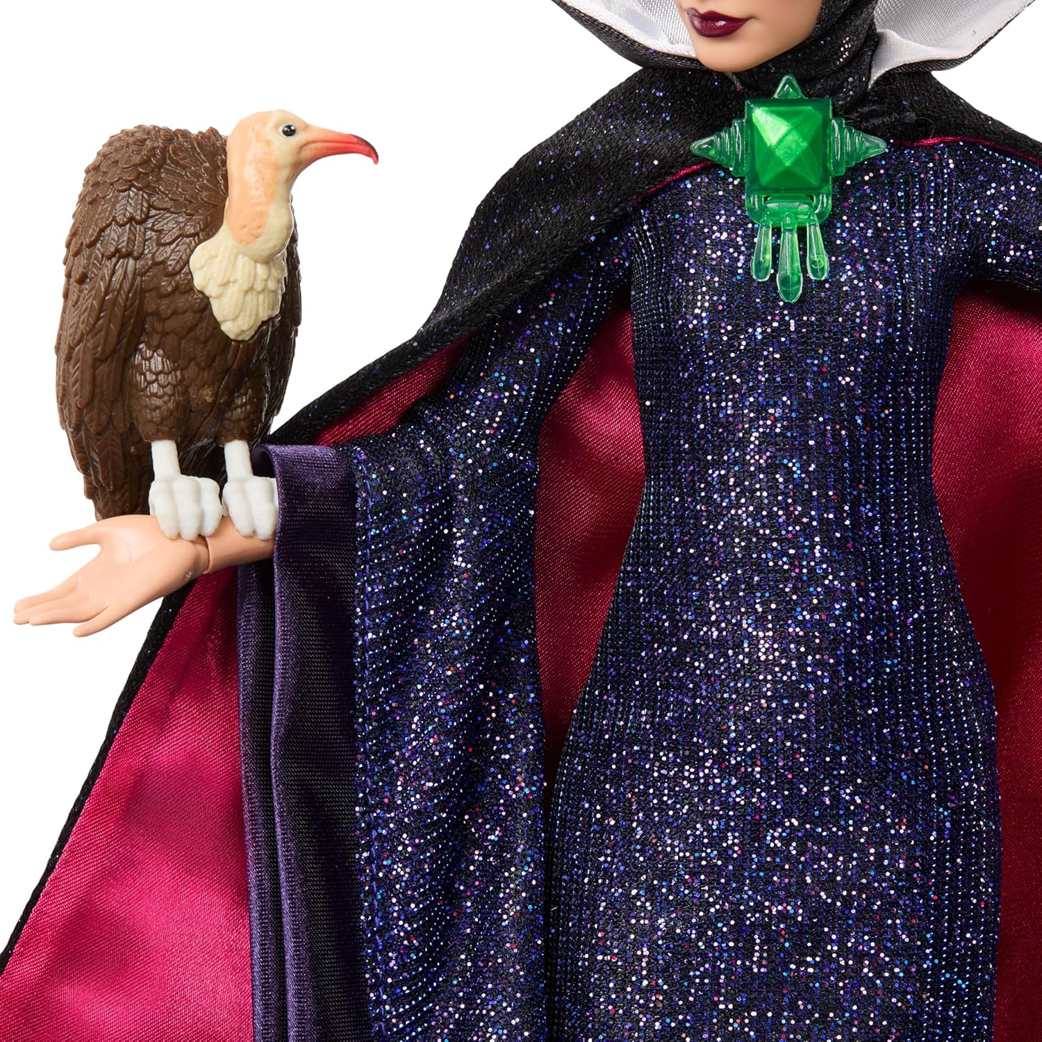 Mattel Disney Collector Evil Queen Collectible Fashion Doll in Signature Clothing Inspired by Disney Snow White Movie, Gifts for Kids & Collectors