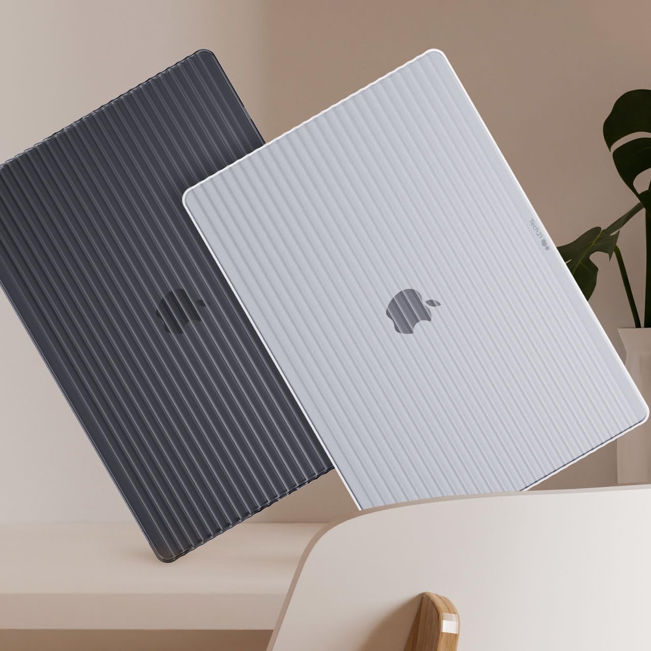 Tech21 Evo Wave case for MacBook Pro 14" (2021 & 2023) - Protective Hard Shell Cover - Clear