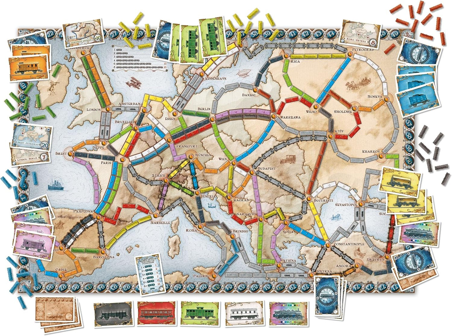 Asmodee - Ticket to Ride Europa , Gioco da Tavolo Avventura Ferroviaria, Divertimento per Famiglie e Giocatori Esperti, Costruisci Reti Ferroviarie - 2-5 Giocatori, 8+ Anni, Edizione in Italiano