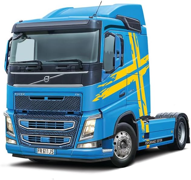 Italeri 3967 Volvo FH Low Roof, 1:24 Scale, Plastic Model Kit/Model Assembly