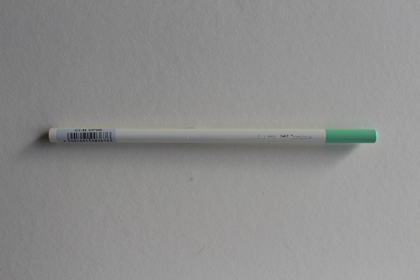Tombow coloured pencil opal green, wax-based lead with high colour brilliance, artist's colour pencil for professional artists an beginners