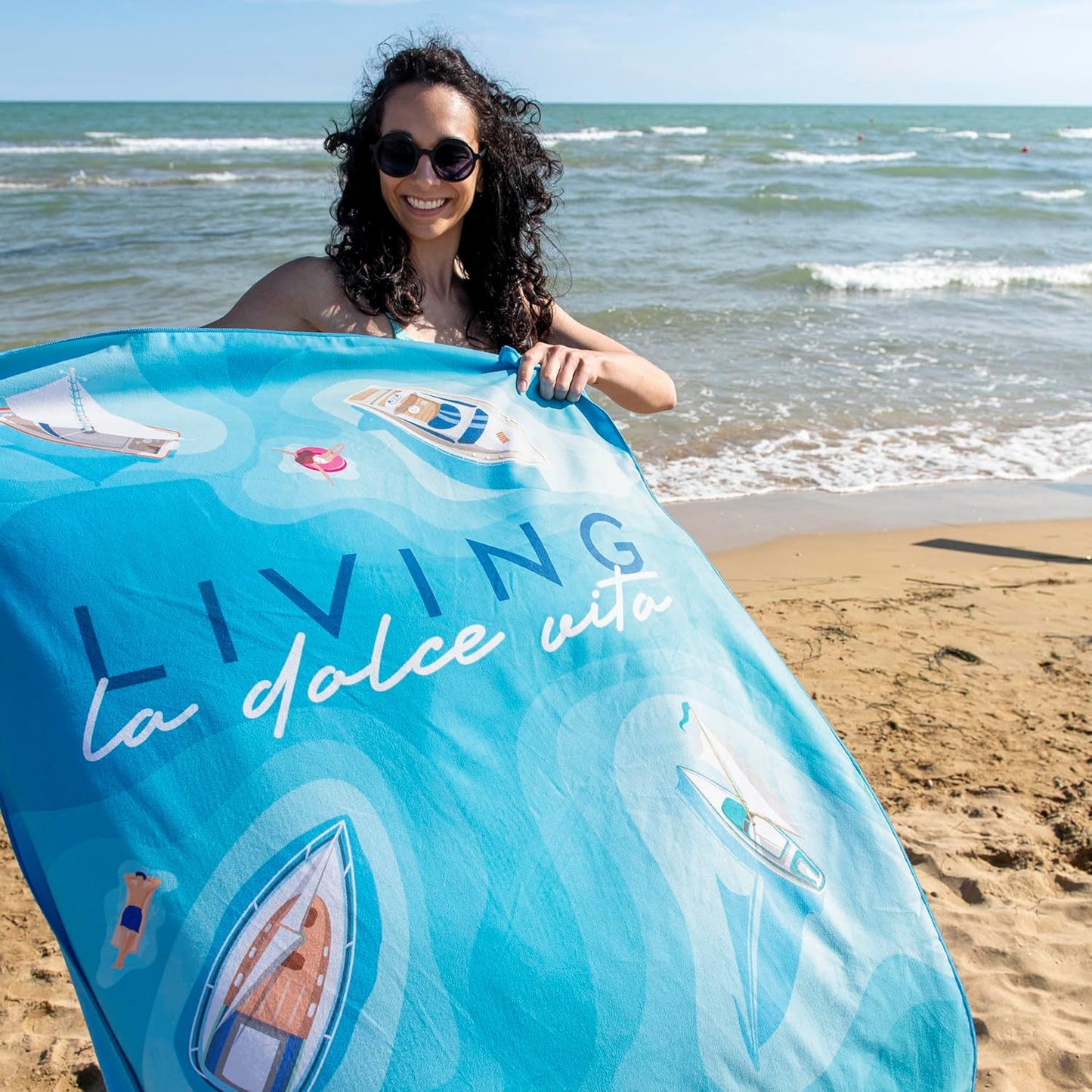 Legami Beach Towel - La Dolce Vita