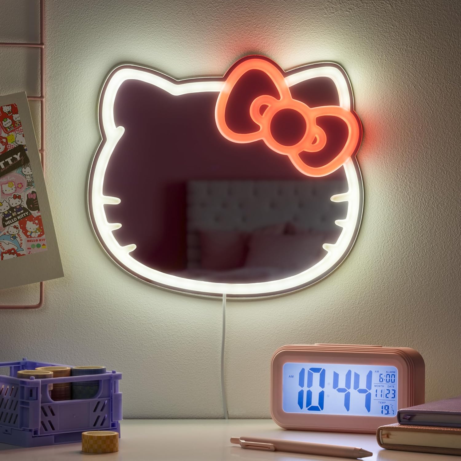 HELLO KITTY - Wall Mountable LED Neon Light