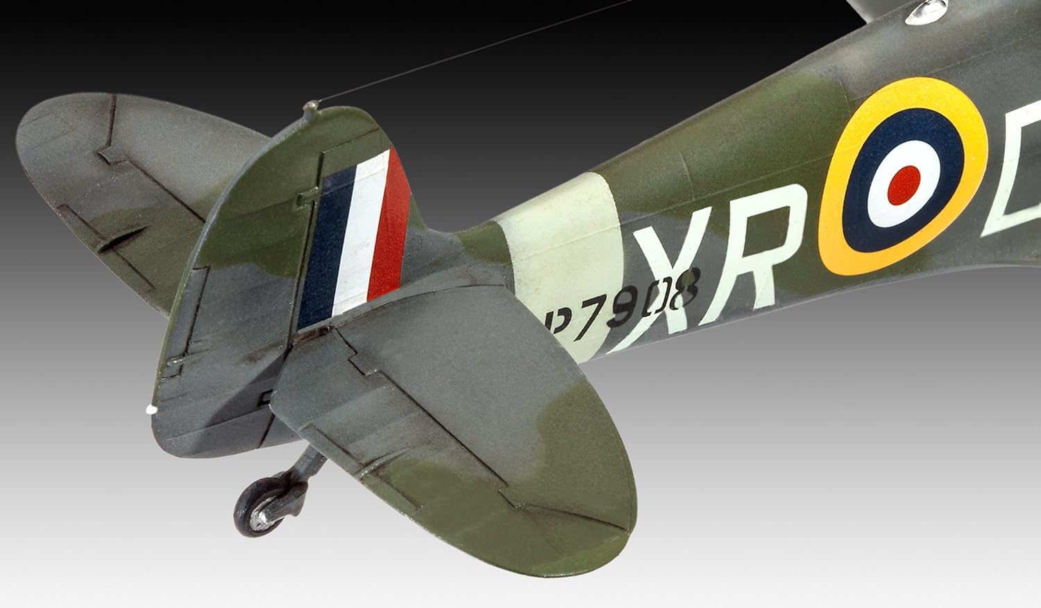 REVELL - Spitfire Mk.II 1:48 /Toys