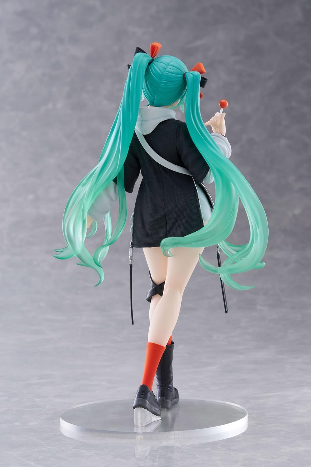 TAITO-Hatsune Miku Figure - Fashion (Punk Ver.