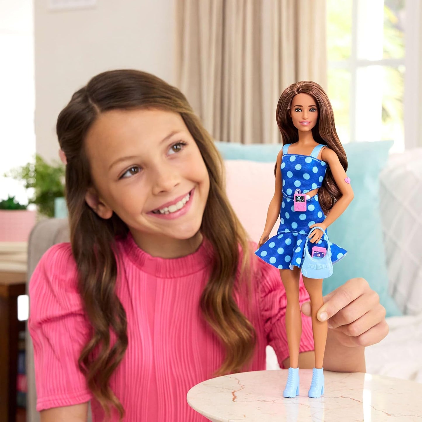 Barbie - Fashionista Doll Blue Polka Dot (diabetes) (hyt97)