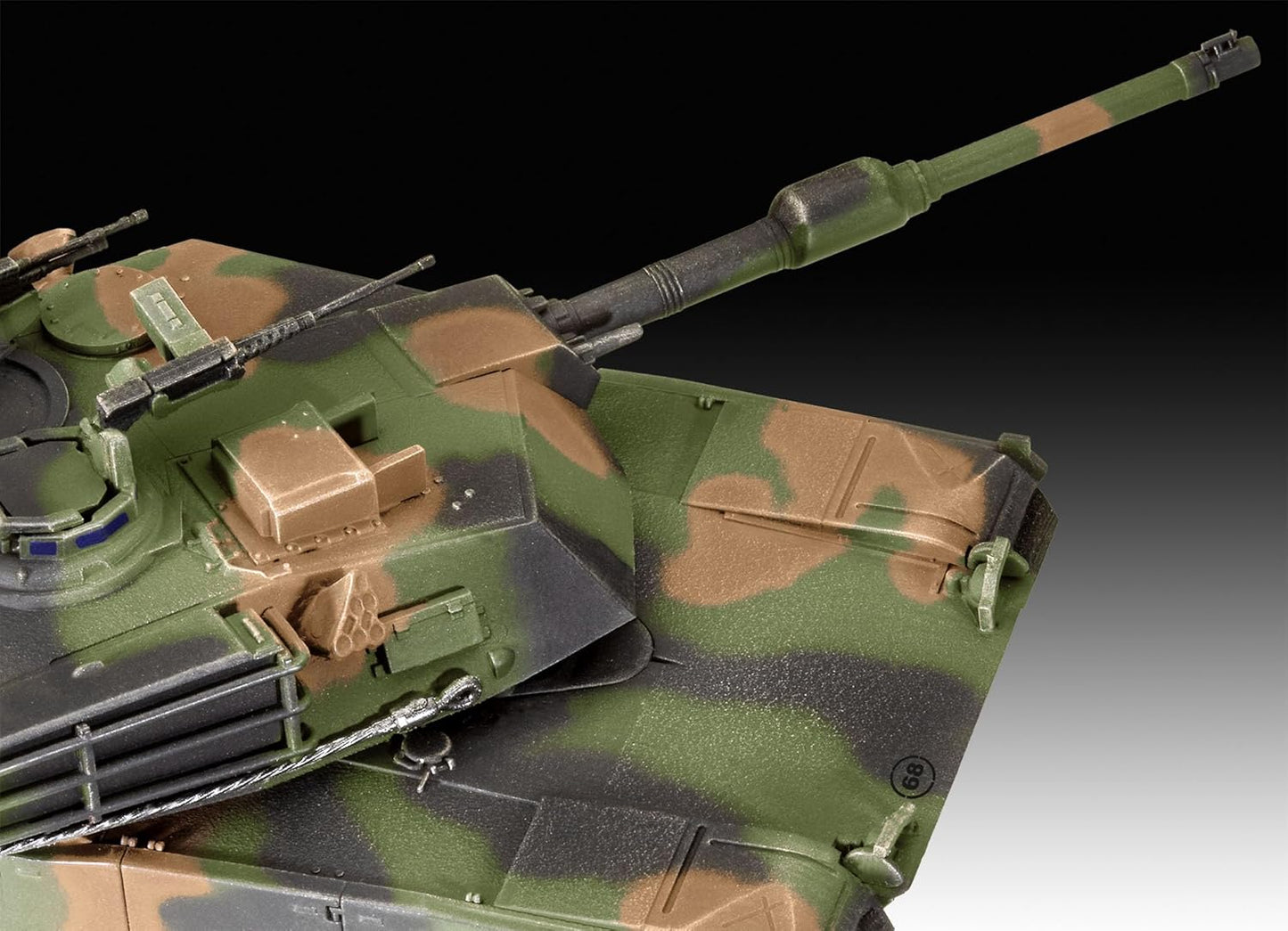 Revell 03346 M1A2 Abrams Tank 1:72 Scale Model Kit