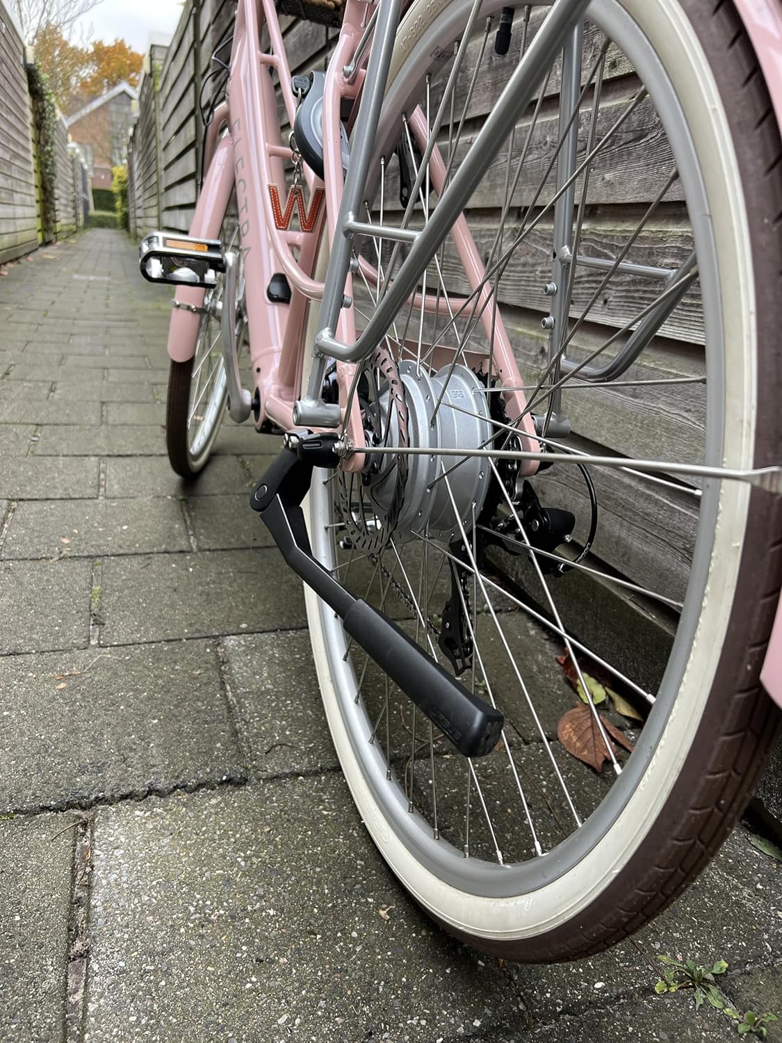 Ursus Mooi Rear 18mm Kickstand, Black, 24" / 26" / 28" (700c