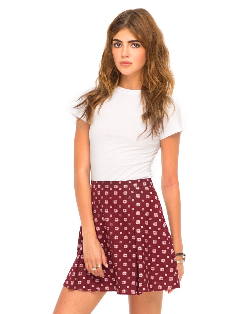 Motelrocks - Motel Drea High Waisted Pleated Skirt in Cravat Oxblood