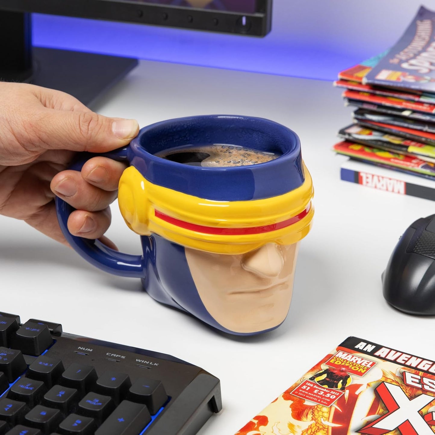 Paladone X-Men Cylcops Heat Change Combat Visor Mug, Officially Licensed Marvel 550ml Ceramic Coffee Cup, Oversized for Tea, Hot Chocolate and More, Superhero Gifts