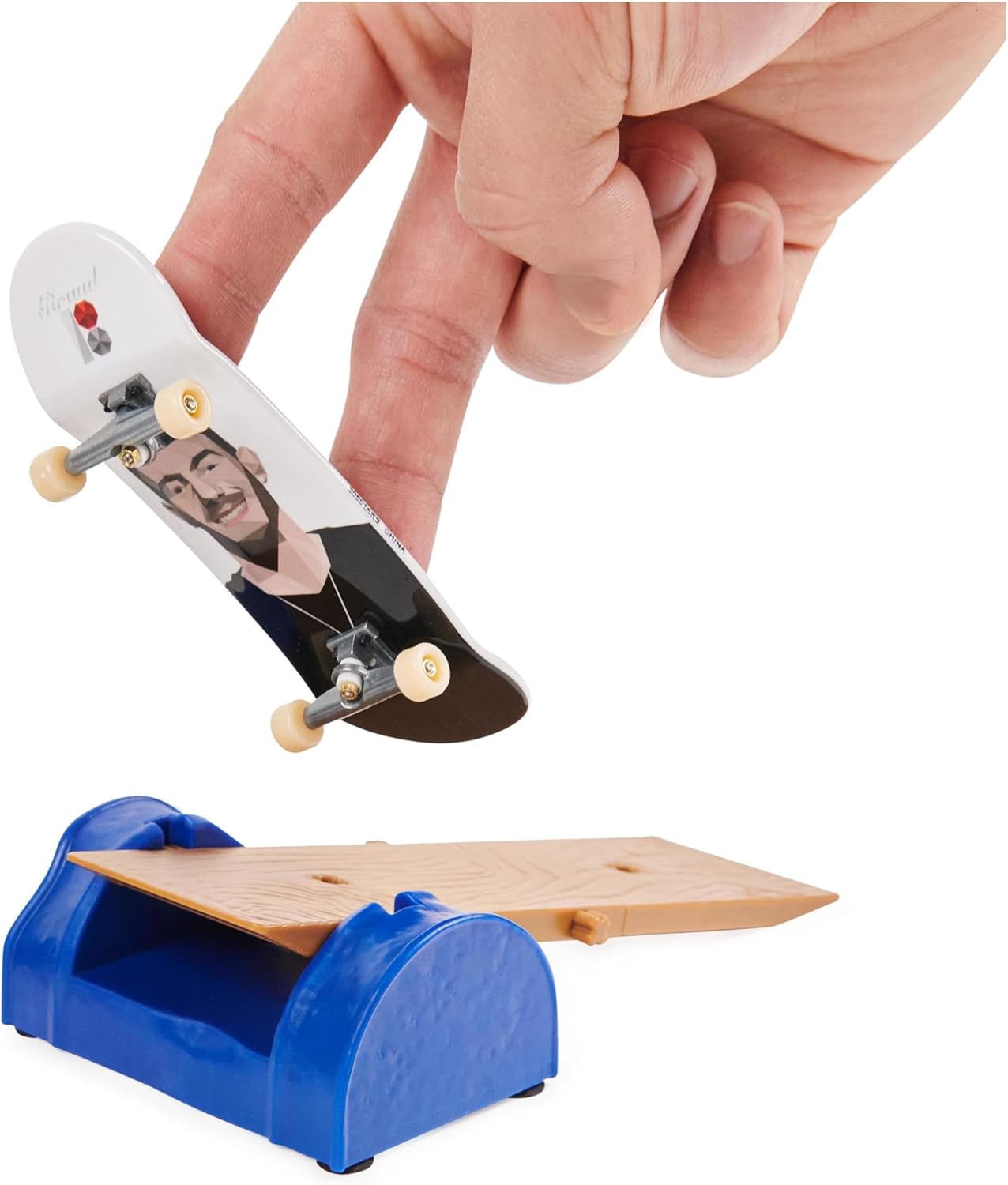 Tech Deck, Plan B Skateboards, Serie Versus, Confezione da 2 Fingerboard da Collezione e Set di Ostacoli, Miniskate, Giocattoli per Bambini, 6+ Anni (Il Modello può Variare