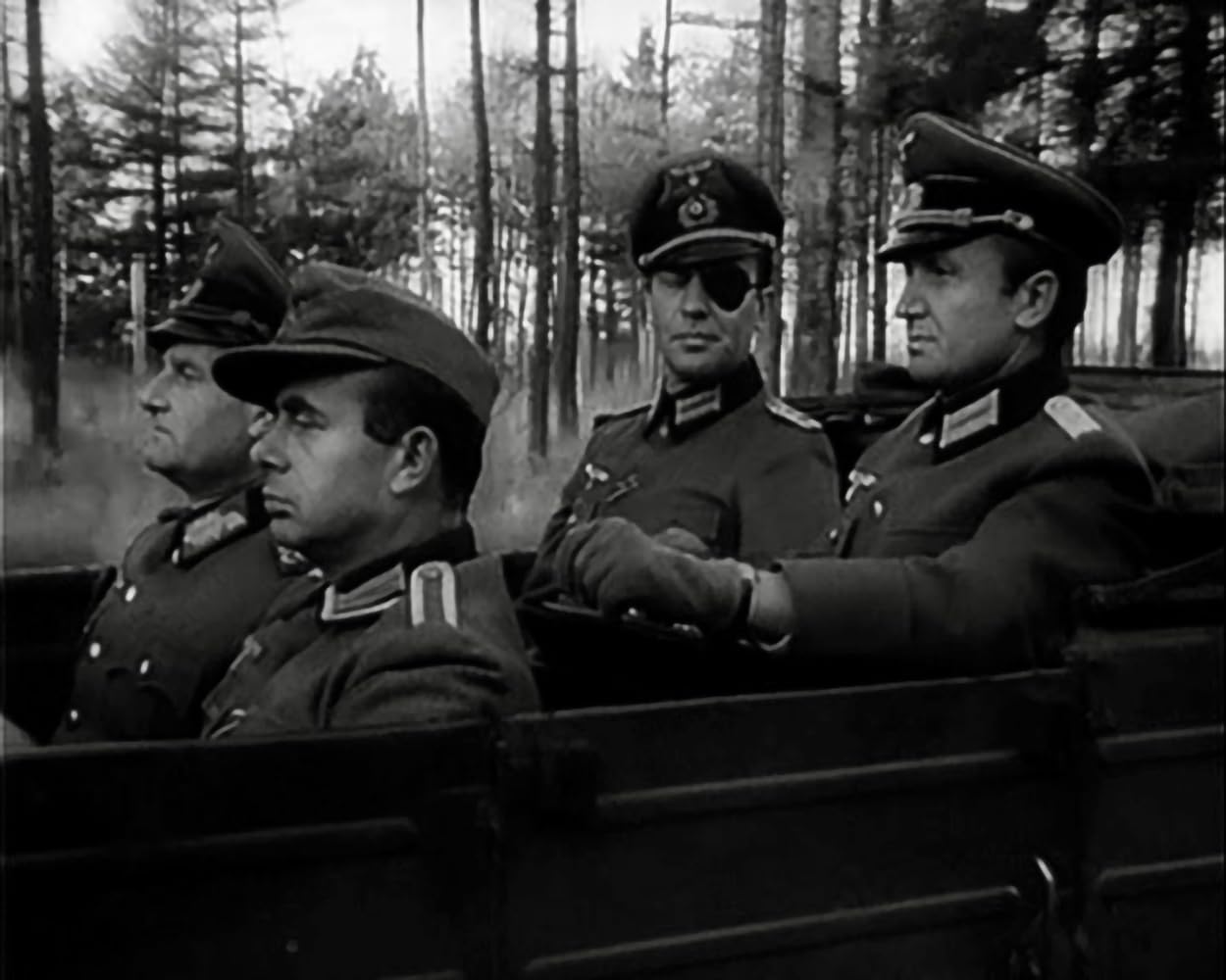 Claus Graf Stauffenberg - Porträt eines Attentäters / Eindrucksvolles Porträt des Hitler-Attentäters mit Starbesetzung (Pidax Historien-Klassiker