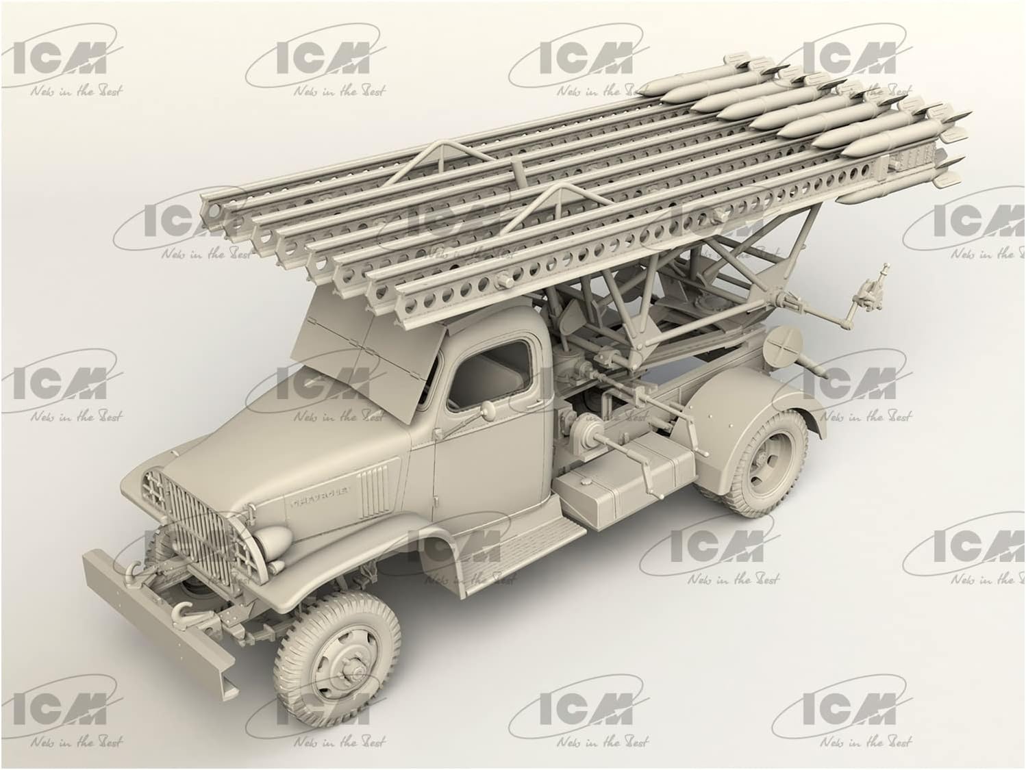 ICM 1:35 - BM-13-16 on G7107 chassis w/Soviet crew