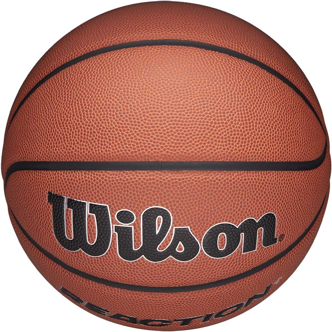 Wilson Pallone da Basket Reaction Plus, In Materiali Compositi Resistenti con Design a Canali Profondi, Marrone/Argento, Misura 5