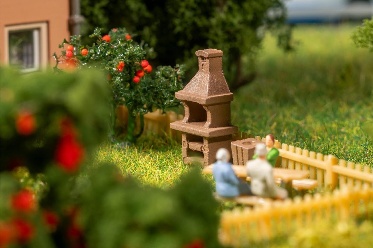 Faller FA272929 Garden BBQs (2) Kit N Gauge
