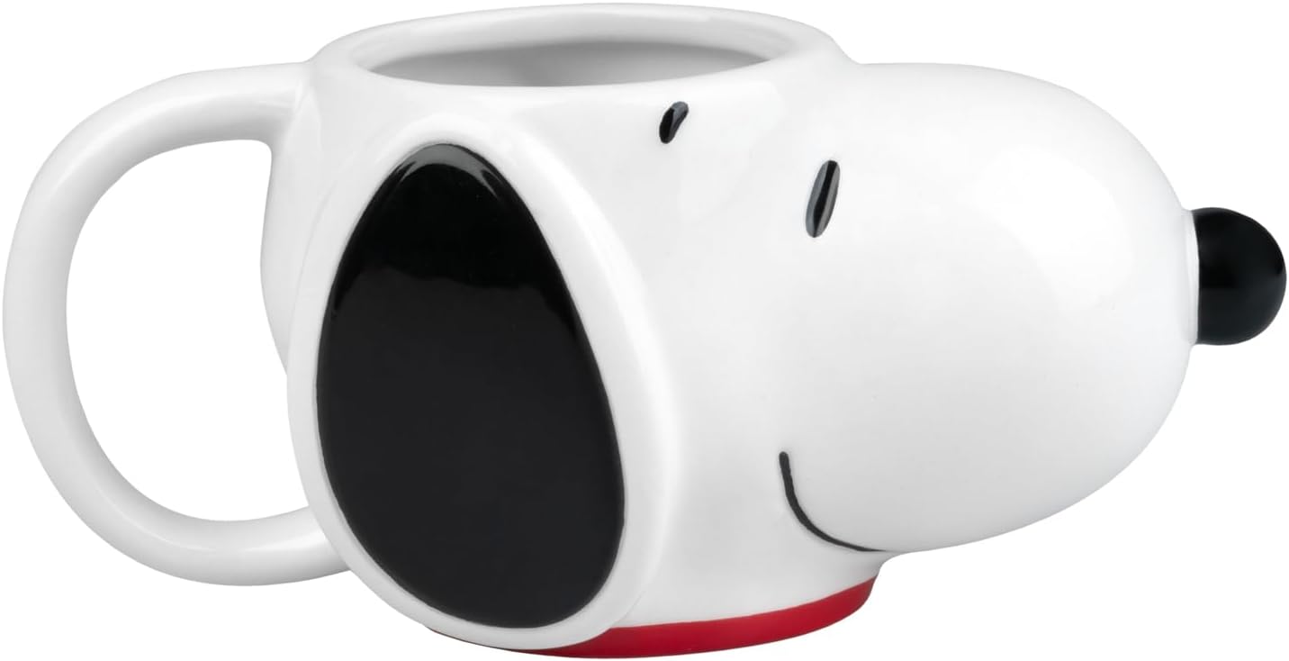 Grupo Erik Ceramic Mug - Snoopy Gifts For Dog Lovers | 15.2 oz - 450 ml Coffee Mug Tea, Cool Mugs and Cups | Peanuts Snoopy Merchandise, Friend Gifts Under 15 Pounds