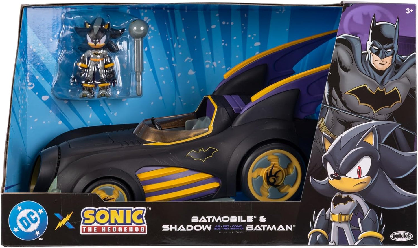 DC x Sonic Shadow als Batman mit 6 cm Batmobil-Actionfigur, offiziell lizenziert von Jakks Pacific, interaktives Fahrzeug mit Projektilabschuss und drehbarer Turbine