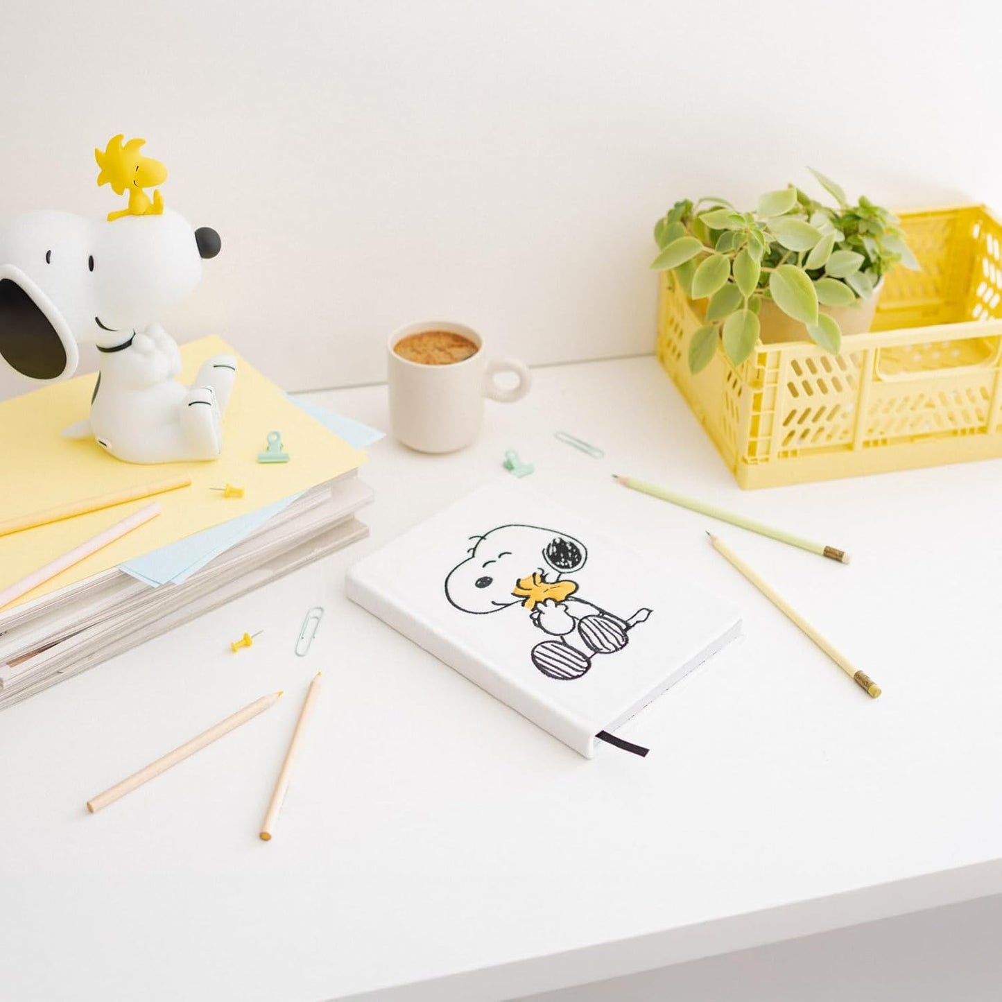 Grupo Erik A5 Notebook Hardback - Snoopy Stationery | Plush Cover, Bullet Journal Dotted Note Book, Dotted Notebook A5 Sketchbook | Snoopy Gifts For Dog Lovers