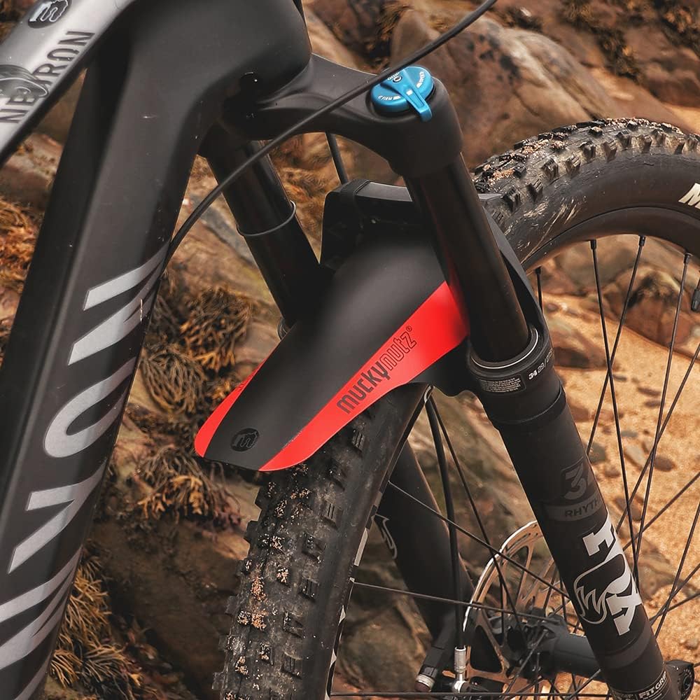 Mucky Nutz, Face Fender