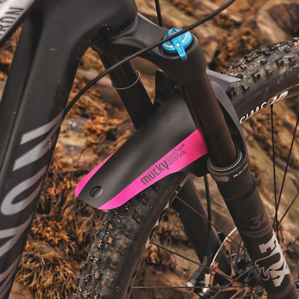 Mucky Nutz, Face Fender
