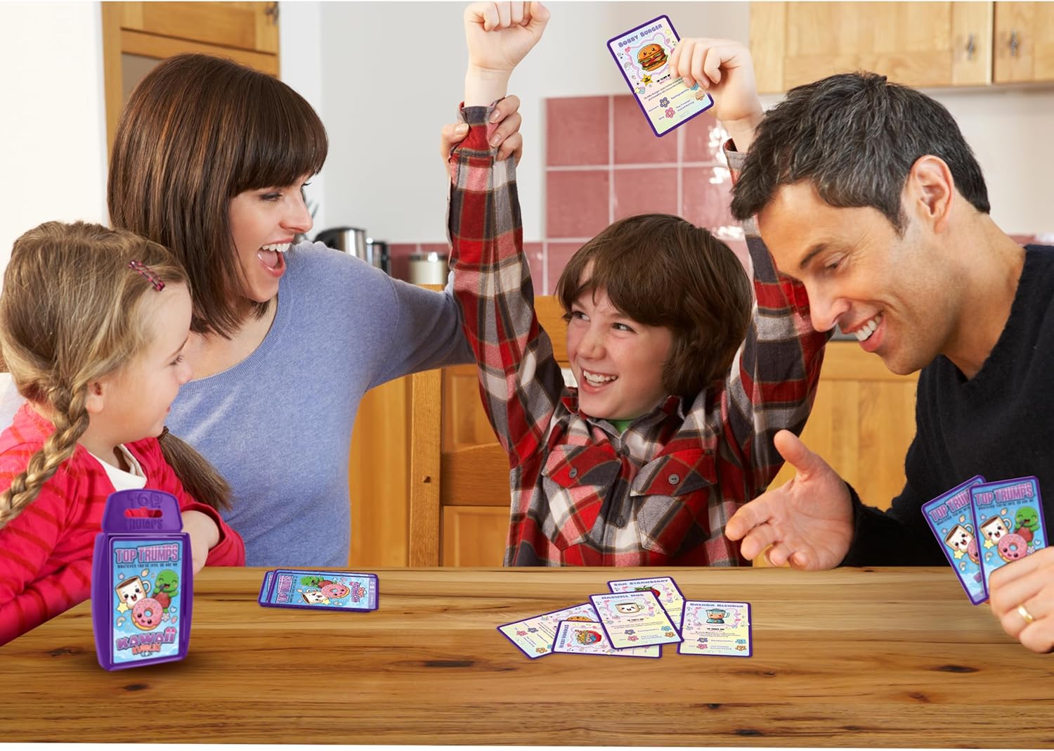Top Trumps Specials Kawaii Kuddlies Card Game, Play with 30 of the sweetest foods, animals, and kitchen appliances, Educational gift for ages 6 plus