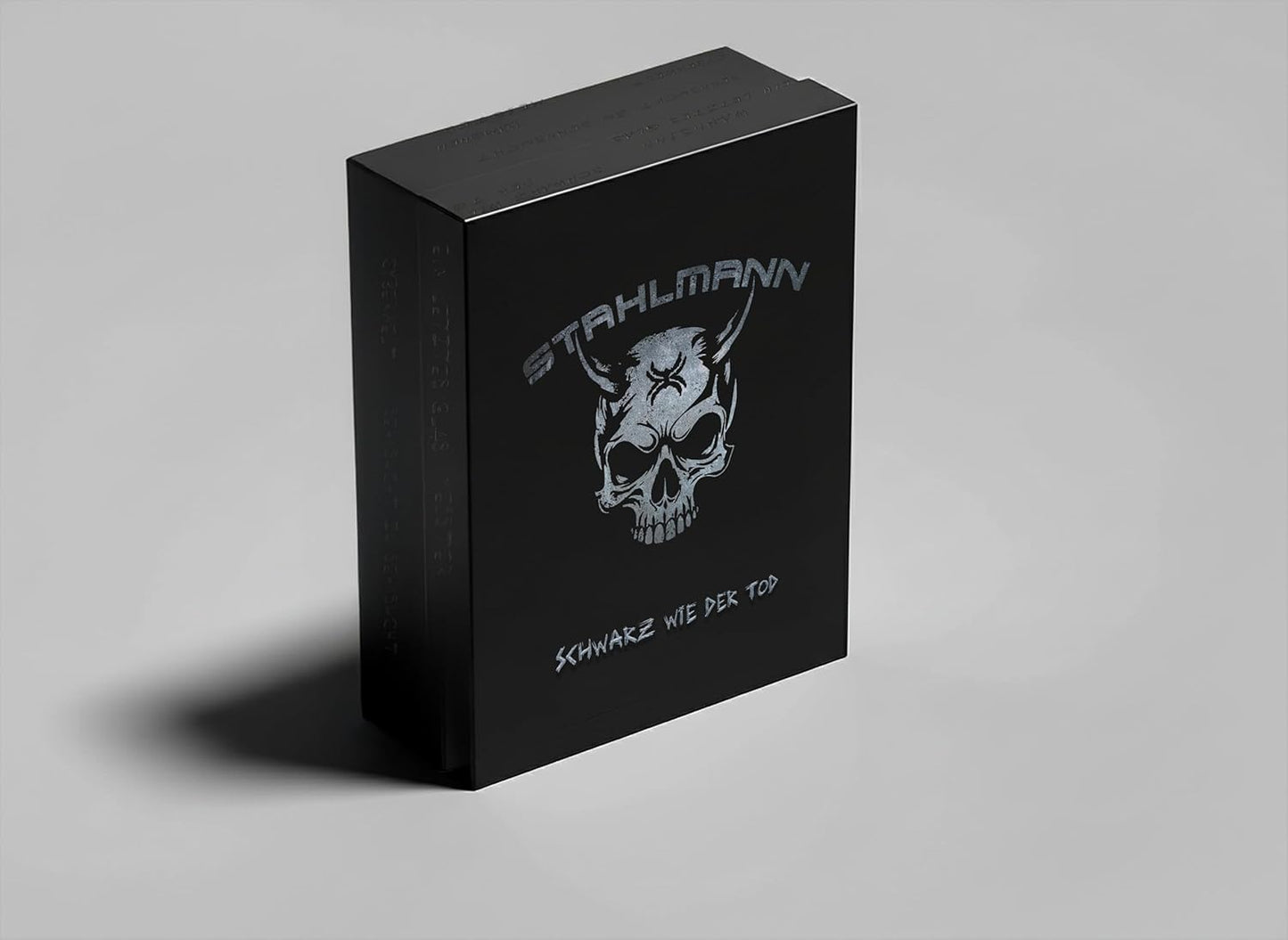 SCHWARZ WIE DER TOD - LIMITIERTE FANBOX