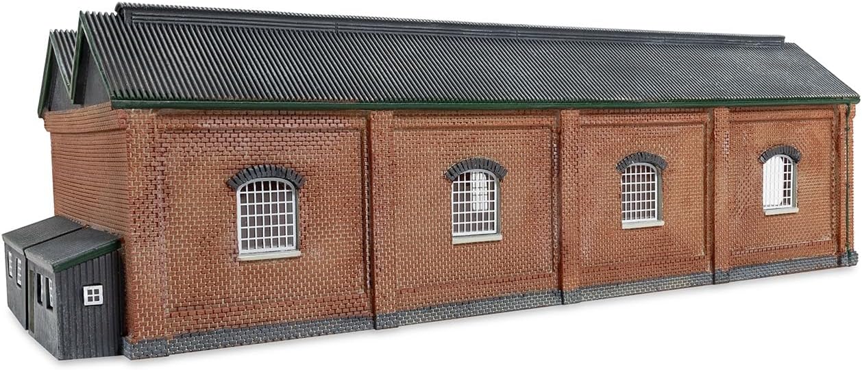 Hornby TT TT9019 Doppelmotorschuppen - Red Brick Collection Eisenbahn - Zubehör - Harzbau, Ab +14 Jahren