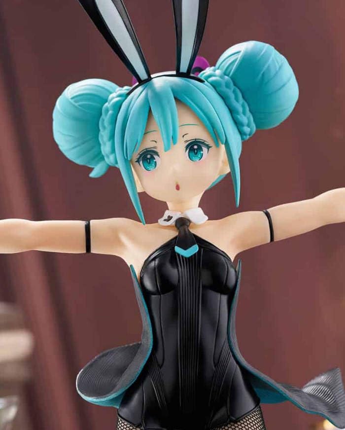 Hatsune Miku Figura 31 cm v Hatsune Miku bicute Bunnies