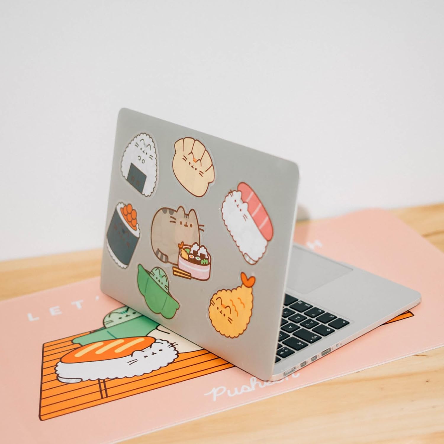 Grupo Erik Set 2 Stickers Pusheen Sushi Roll - Adesivi in Vinile Sagomati Kawaii per Laptop, Borraccia e Cellulare | Decorazioni Resistenti