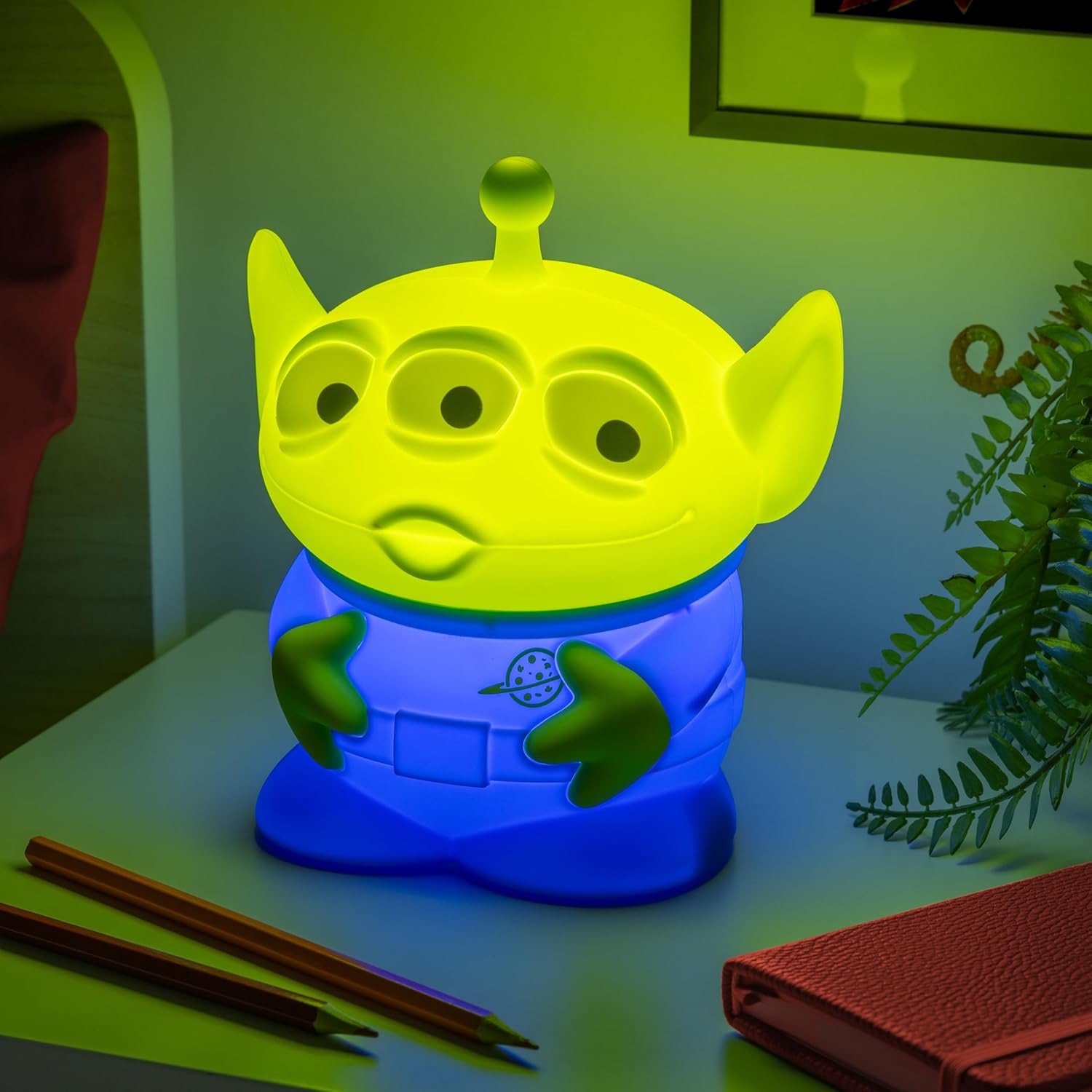 Paladone Disney Pixar Toy Story Alien SquishyGlo Rechargeable Silicone Night Light, 17cm, 1–3 Hour Timer, 3 Brightness Levels, Officially Licensed