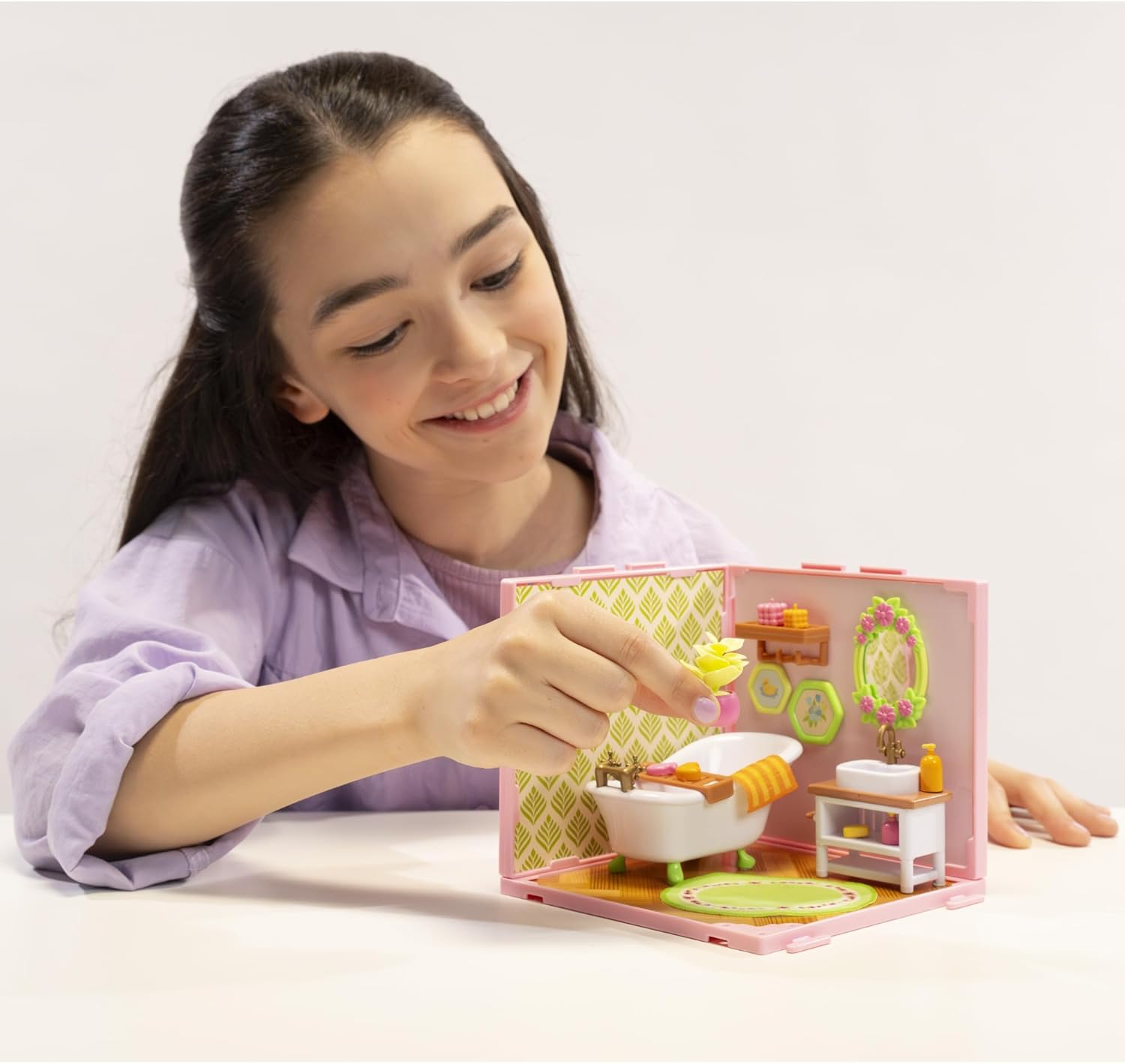 Goliath Suite Spaces - Bathroom Set | Your Room, Your Rules! Contains 20 Bathroom Themed Accessories | Modular Dolls House Rooms with Customizable Furniture & Decor | For Ages 6+