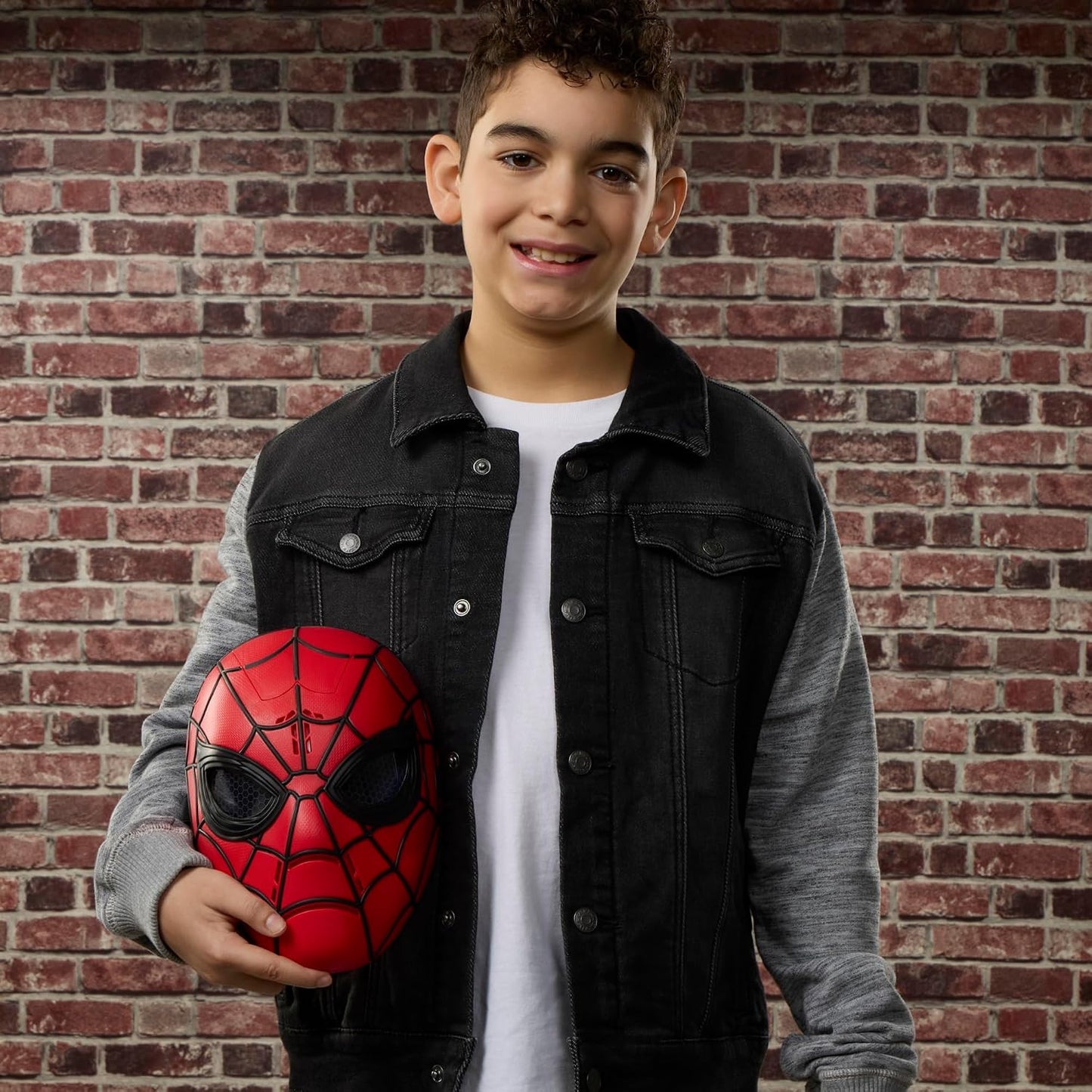 Marvel Studios Spider-Man: Brand New Day Wisecrackin’ Glow Mask, Electronic Role-play Toy, Super Hero Costume Mask and Toys for Kids, Ages 5+