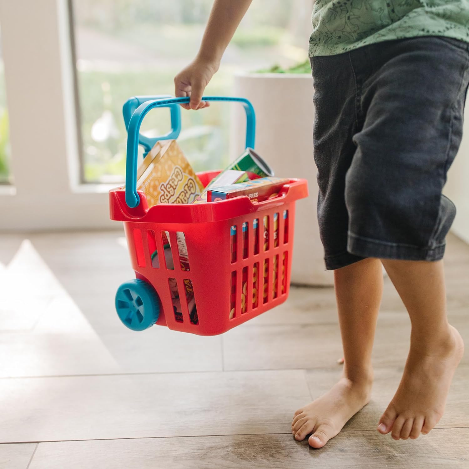 Melissa & Doug Fill and Roll Grocery Basket Play Set With Play Food Boxes and Cans (11 pcs), Play Kitchen Toy Food Ages 3+