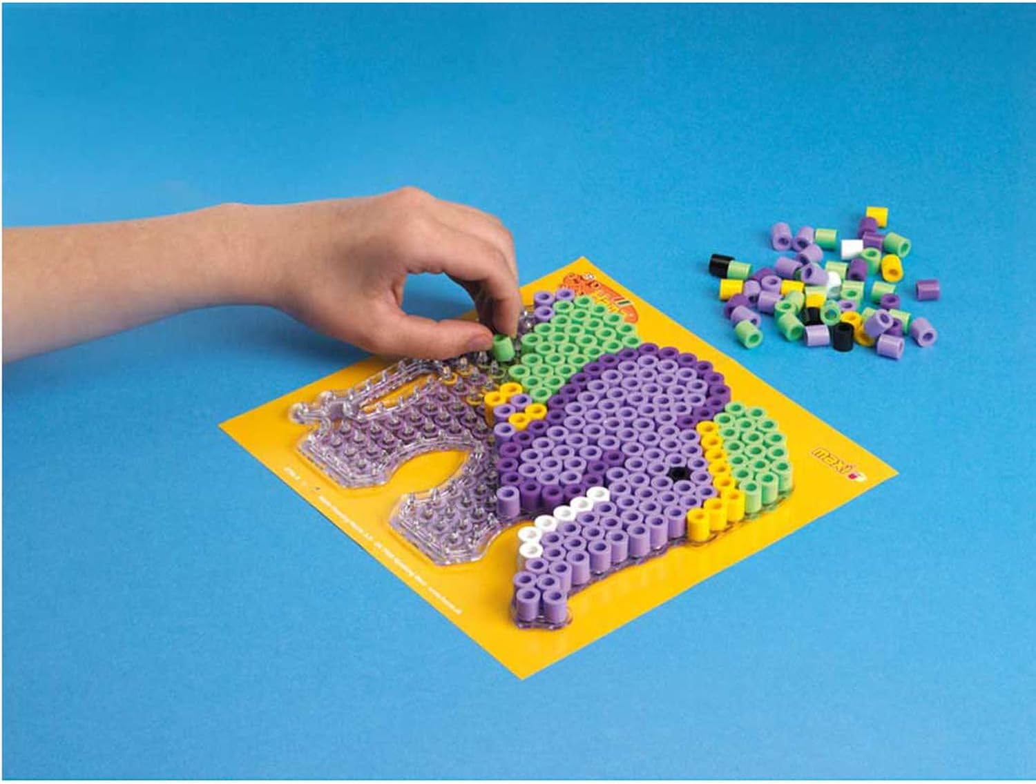 Hama 10.8542 1,400 Maxi Beads in Tub Neon Mix, S
