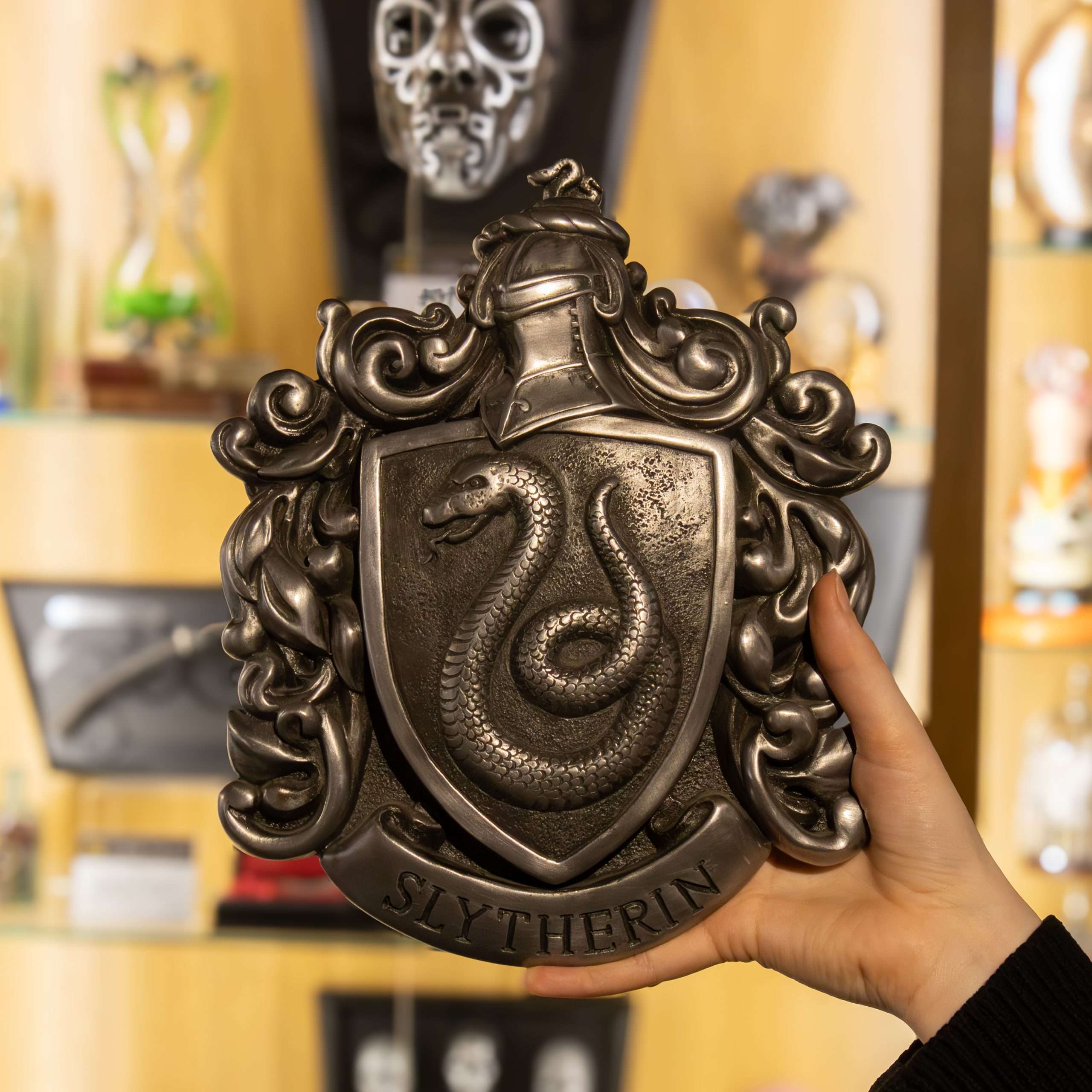 The Noble Collection Harry Potter Slytherin Crest Wall Art - 11in (28cm) Elegant Silver Resin Wall Plaque - Officially Licensed Film Set Movie Props Gifts
