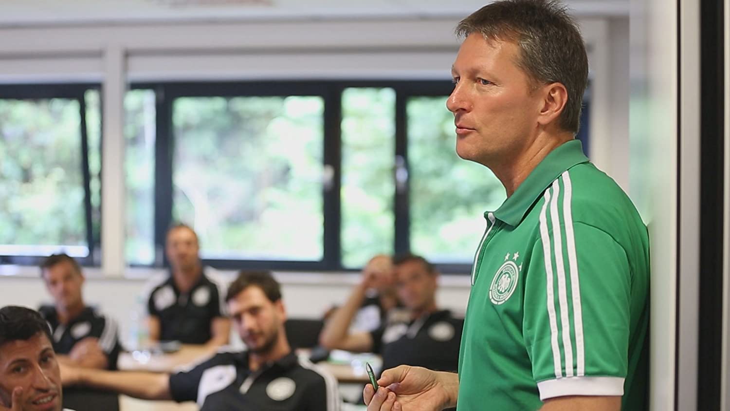 PAUSE, ALJOSCHA - TRAINER!