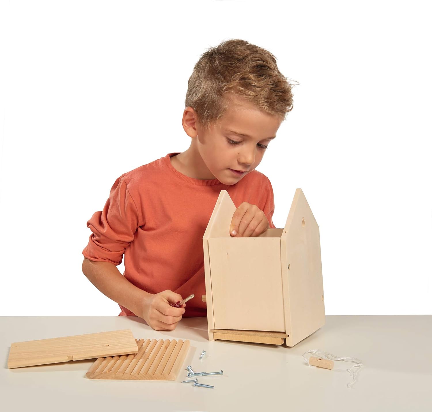 Eichhorn Outdoor 100004581 Wooden Bird House for Assembly and Painting, Includes Brushes and Colours, 14 x 14 x 24 cm, Lime Wood, DIY, 14x14x24cm
