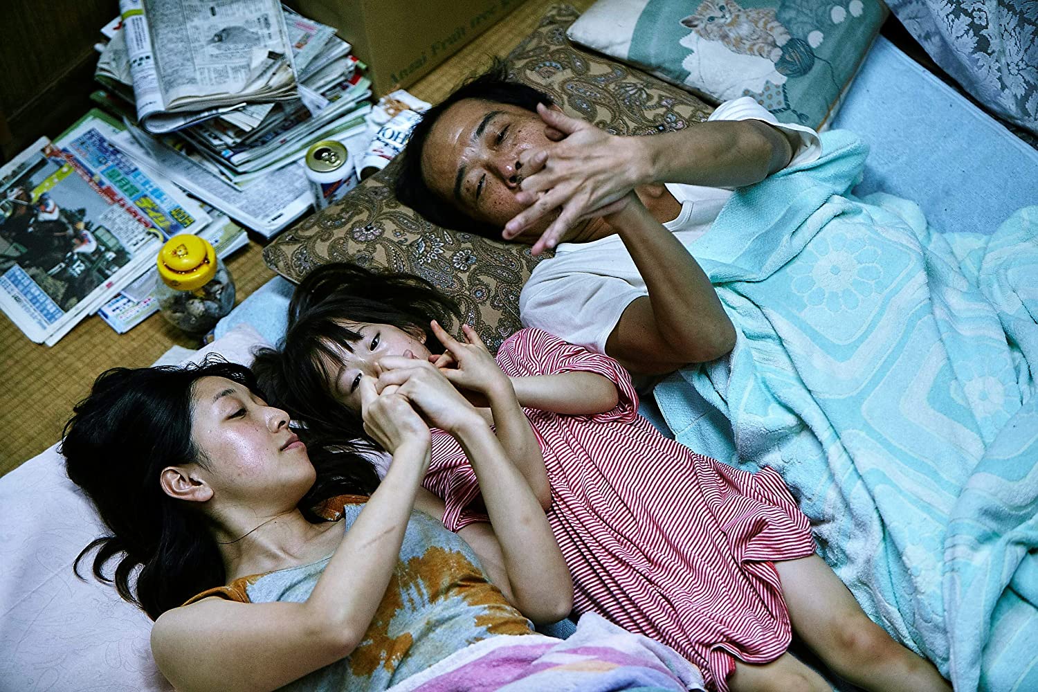 Shoplifters - Familienbande