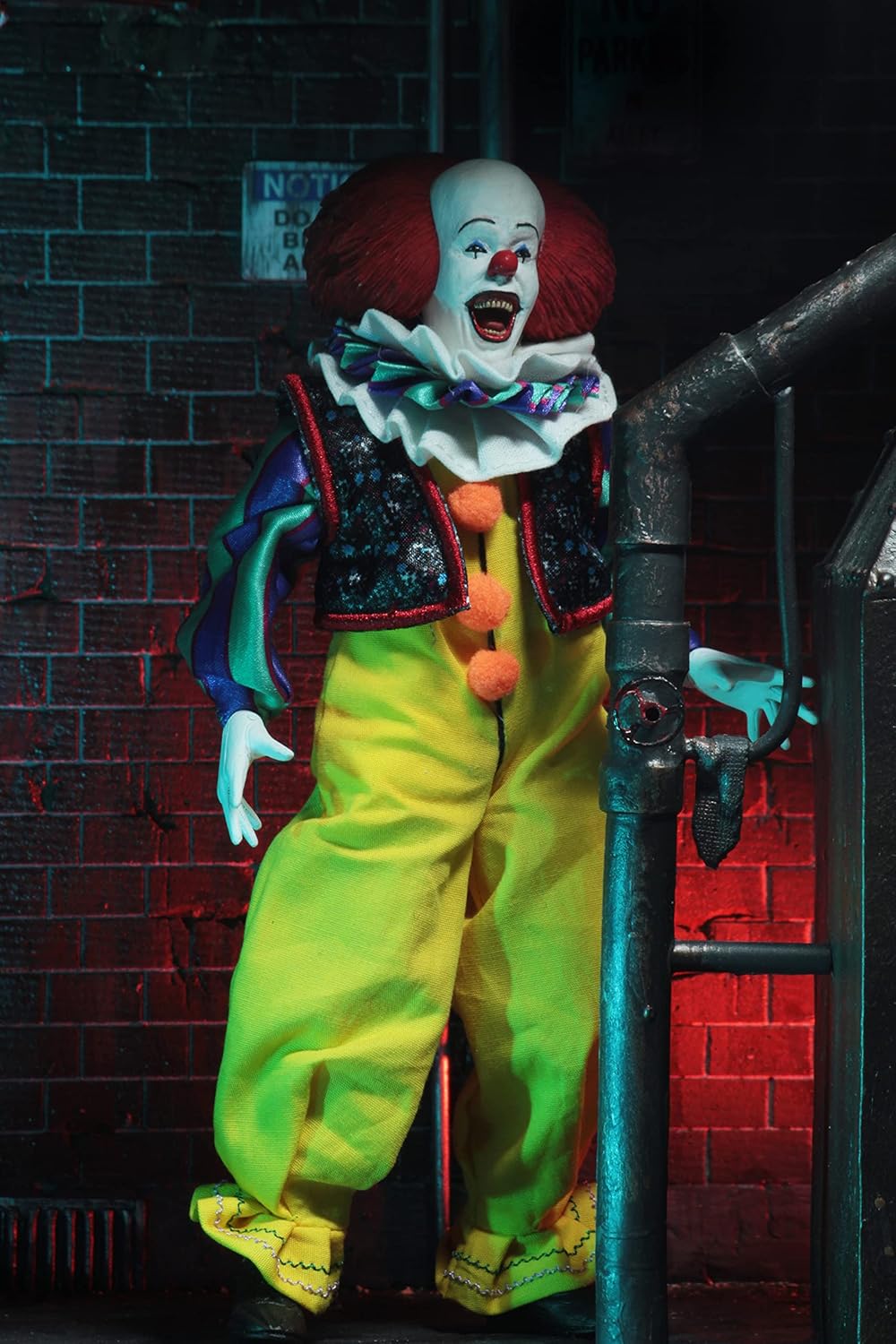 IT 45471 7" 1990 Ultimate Pennywise Version 2 Figure