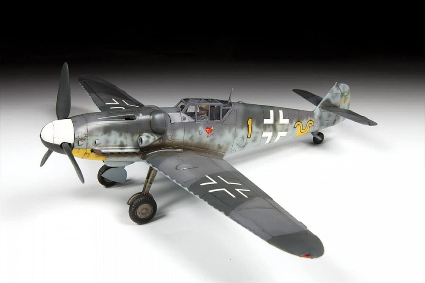 Zvezda 500784816 Bf-109 G6 Model KIT