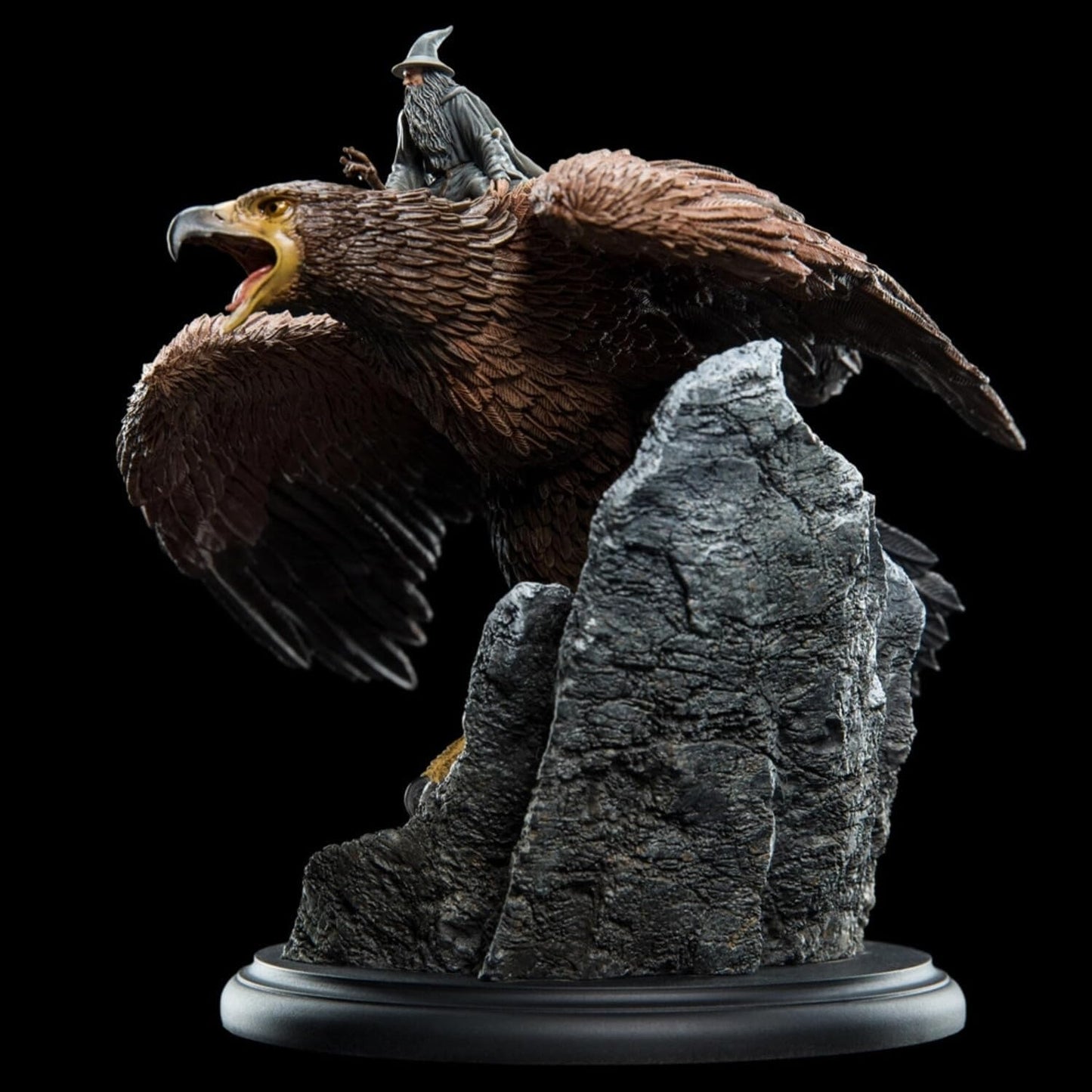 Weta Lord of the Rings Statue Gandalf on Gwaihir Statues, Multicolour, WT860102583