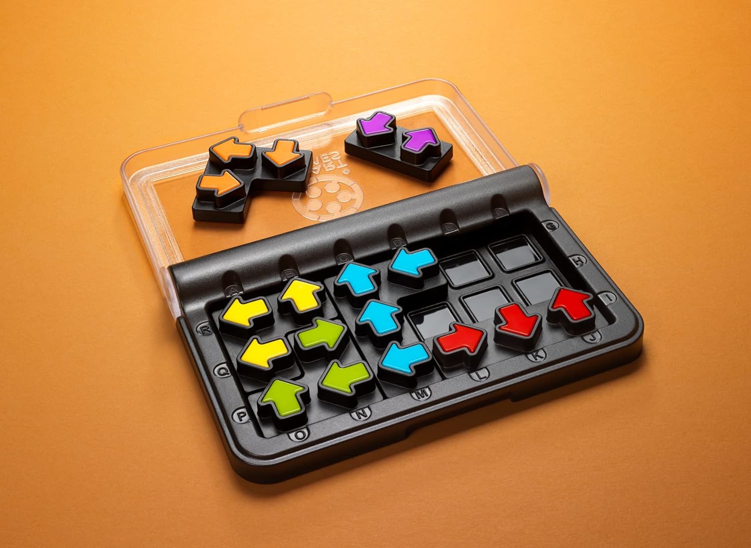 smart games - IQ Arrows, Puzzle Game with 120 Challenges, 7+ Years